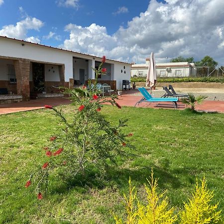 Hacienda Donaire Beas Apartment Bagian luar foto